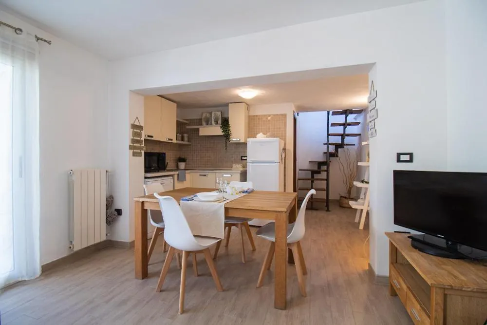 Holiday home Capitana Rooms Costa degli Angeli