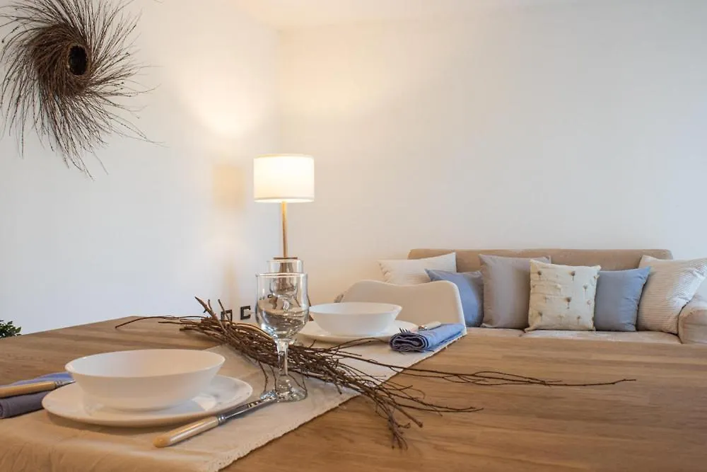 Capitana Rooms Costa degli Angeli Holiday home